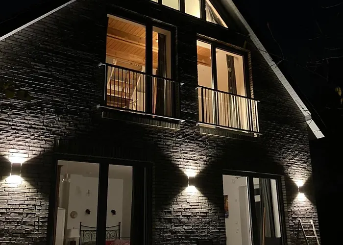 Im Bademantel An Den Strand Mit Terrasse